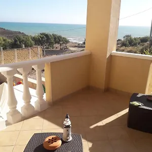 Couette-café Al Faro, Realmonte